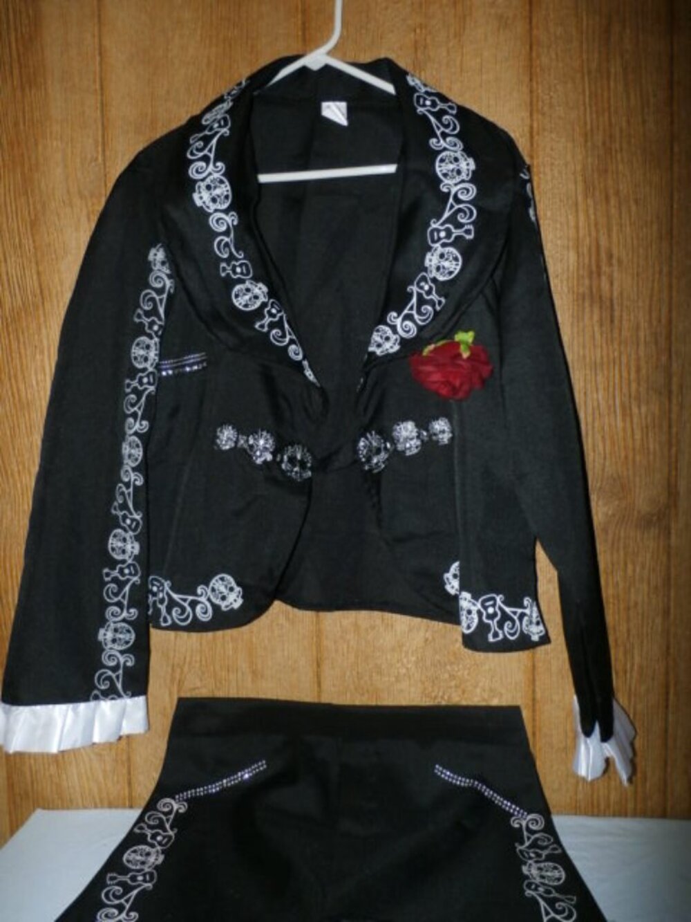 NEW Spooktacular Creations Men’s Day of the Dead Mariachi Halloween Costume Lg